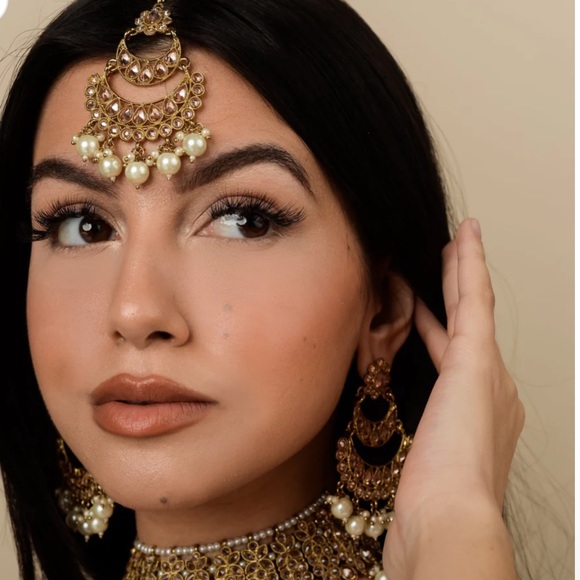 NWT - Rose Neera Tikka Set - Picture 6 of 8